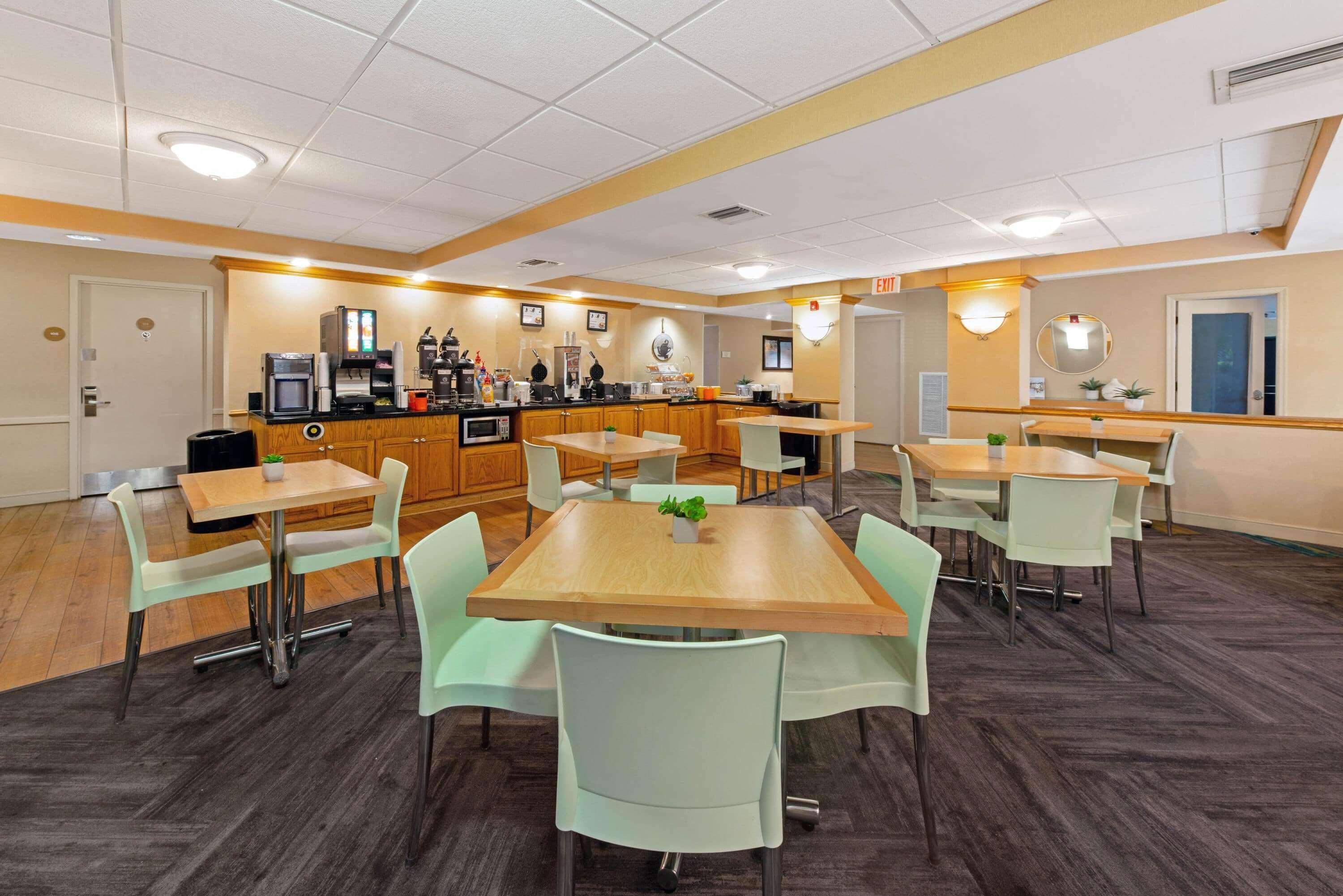 מלון La Quinta By Wyndham Coral Springs South מראה חיצוני תמונה